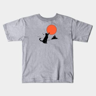 Cool Sun Black Cat in blue Kids T-Shirt